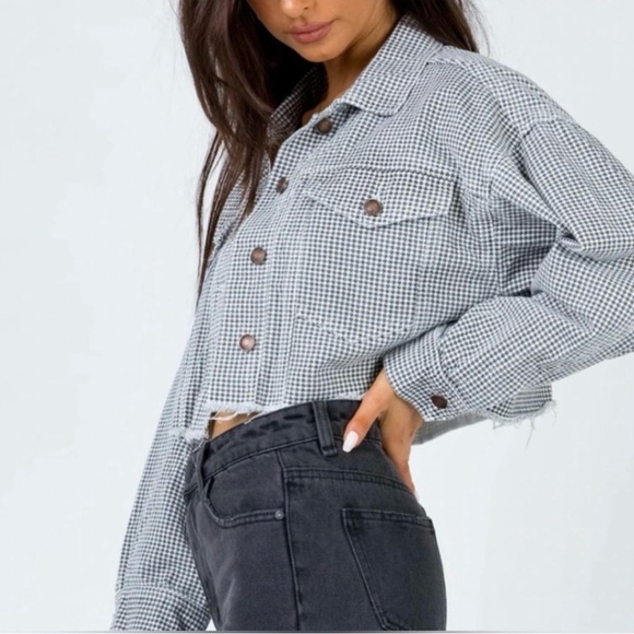 Princess Polly • Houndstooth Cropped Jean Jacket - Picture 5 of 5